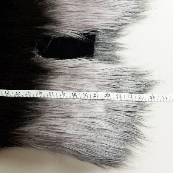 ABS Allen Schwartz Black Grey Ombre Fun Fur Vest - Picture 8 of 13